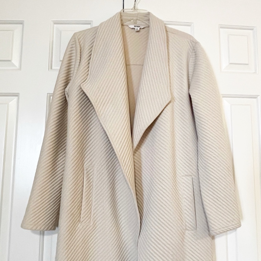 BB Dakota + Steve Madden Cream Open Front Textured Blazer Jacket W/ Pockets. Med - Picture 4 of 14